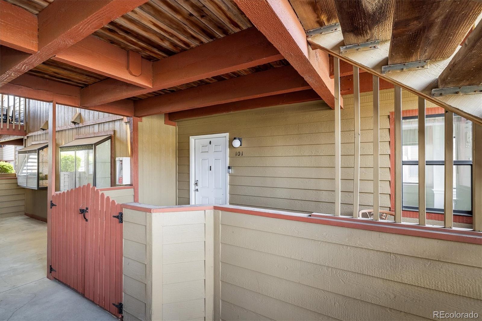 MLS Image #3 for 8770  corona street,denver, Colorado