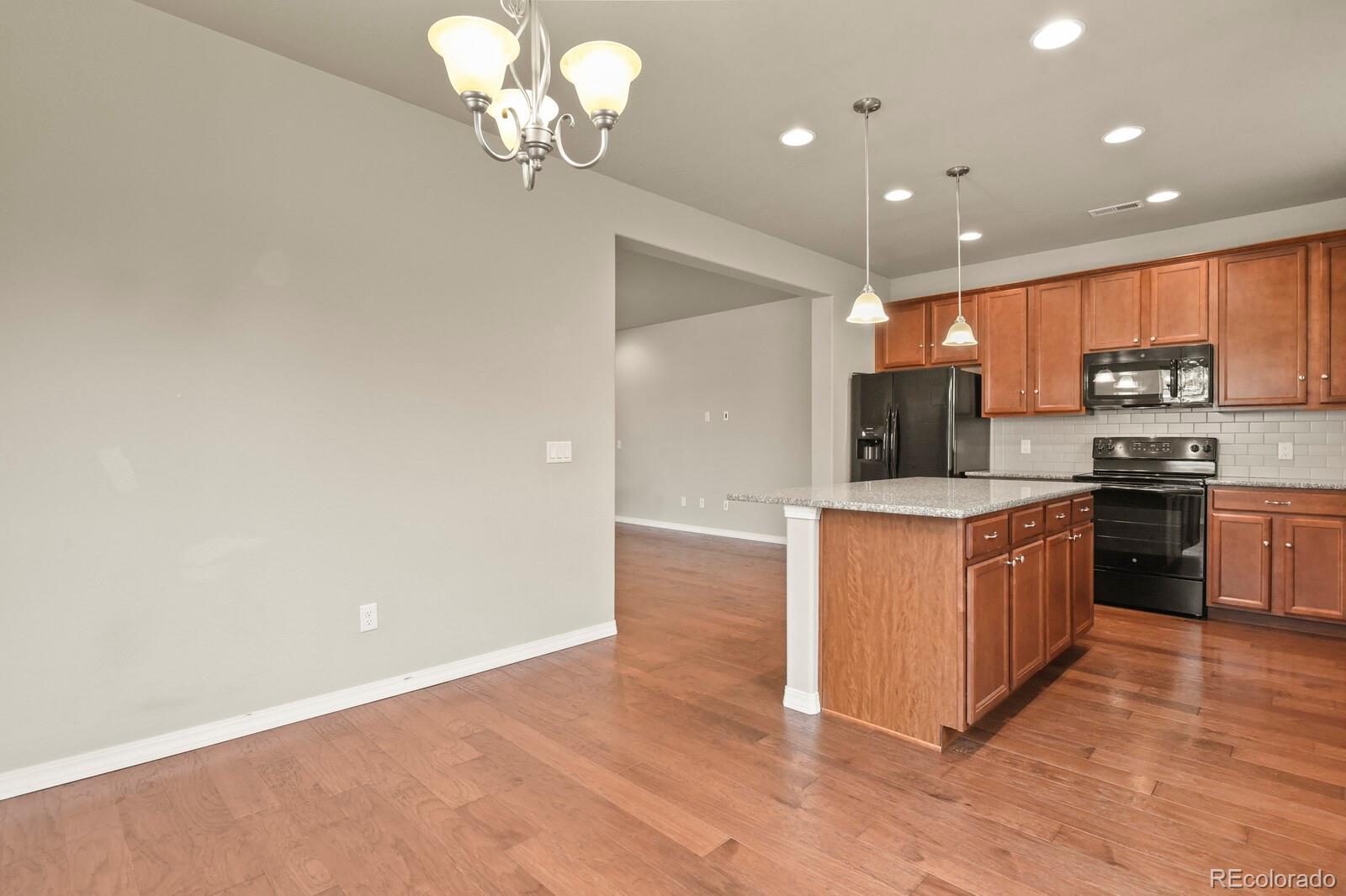 MLS Image #13 for 8766  vista azul heights,colorado springs, Colorado