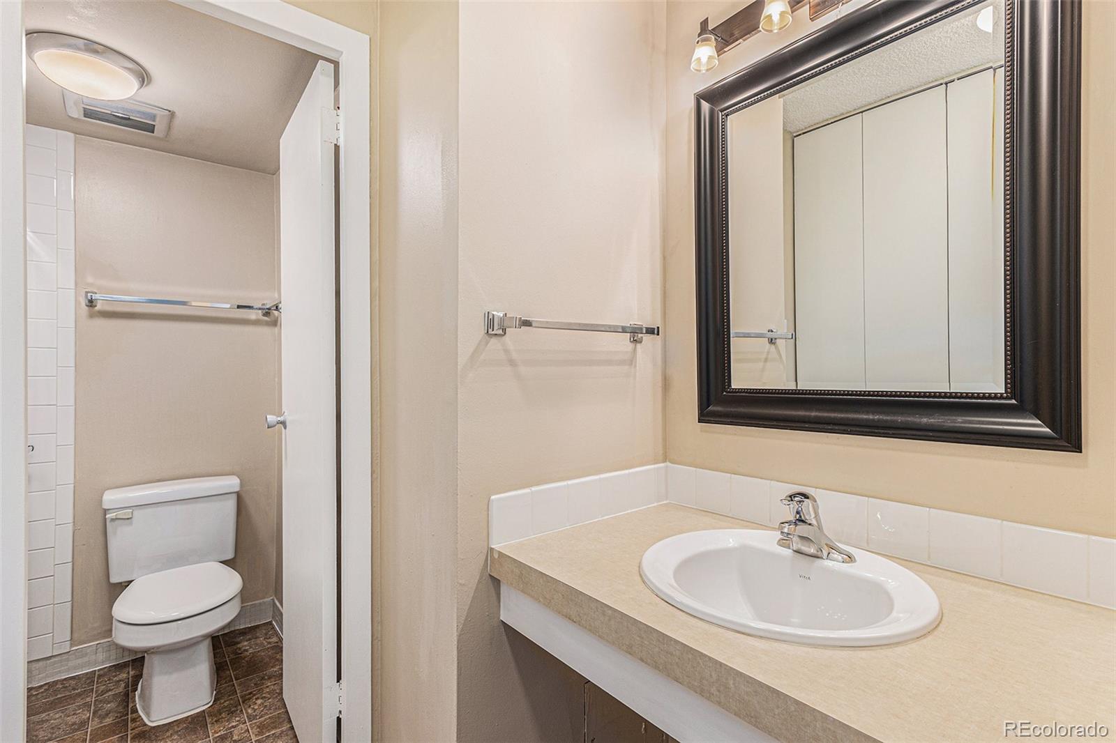 MLS Image #18 for 900  saturn drive,colorado springs, Colorado