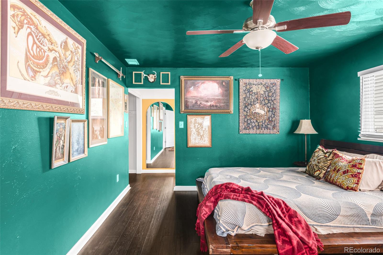 MLS Image #12 for 3202 s dahlia street,denver, Colorado