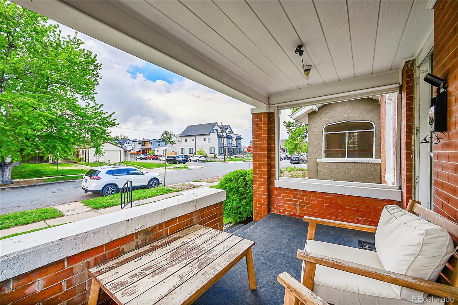 MLS Image #3 for 2204 s acoma street,denver, Colorado