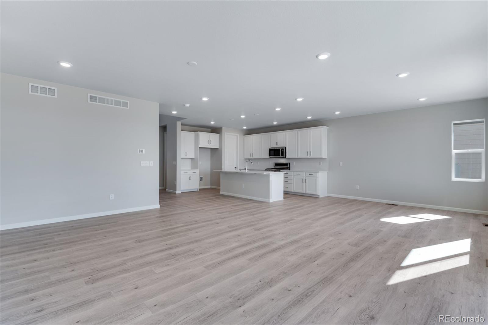 MLS Image #19 for 13398 e 99th place,commerce city, Colorado