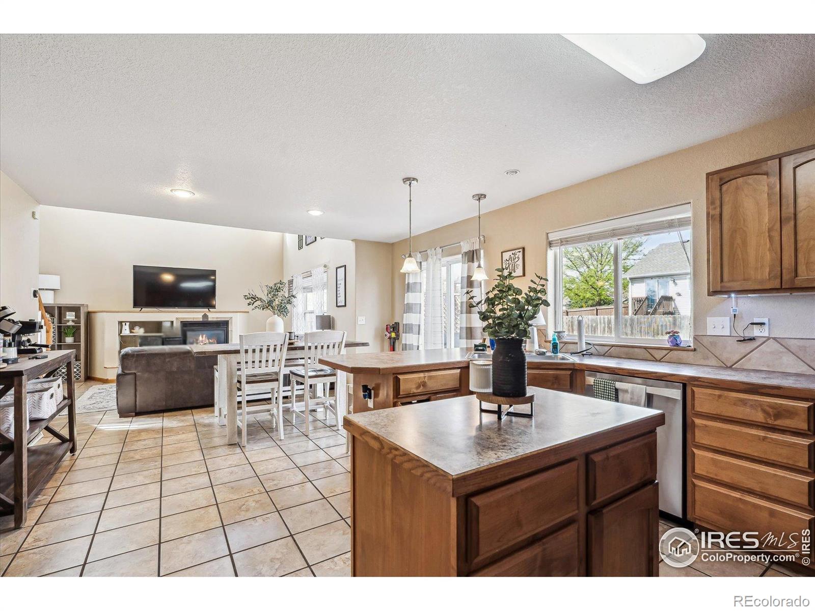 MLS Image #14 for 348  buckeye avenue,johnstown, Colorado