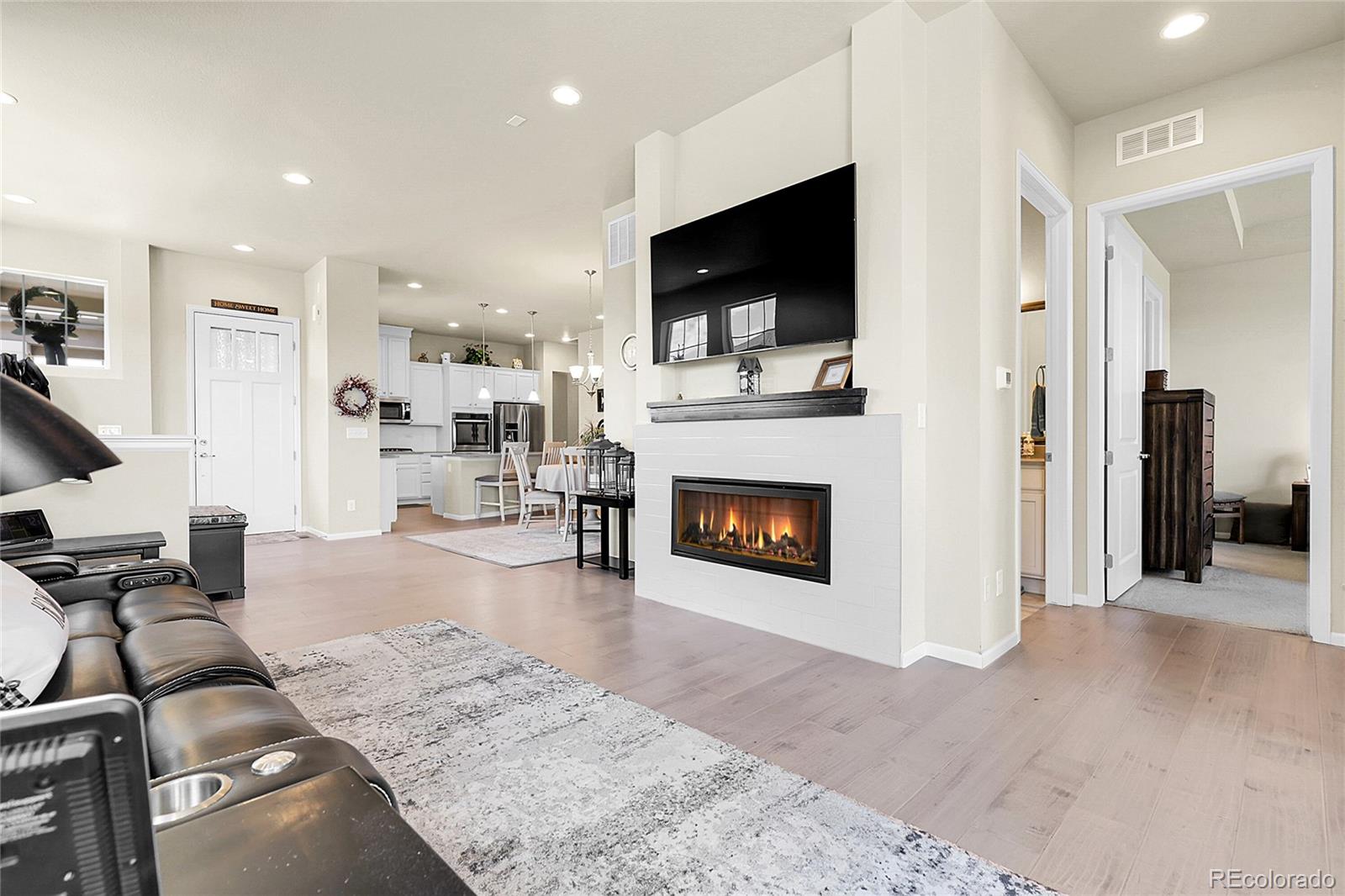 MLS Image #10 for 25059 e alder drive,aurora, Colorado