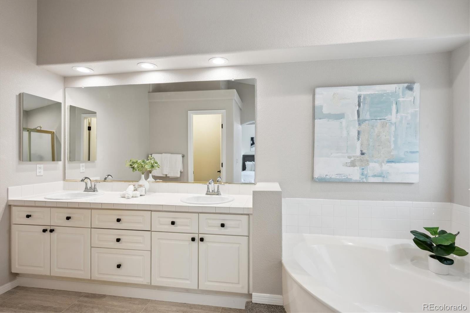 MLS Image #26 for 10060  oak leaf way,highlands ranch, Colorado