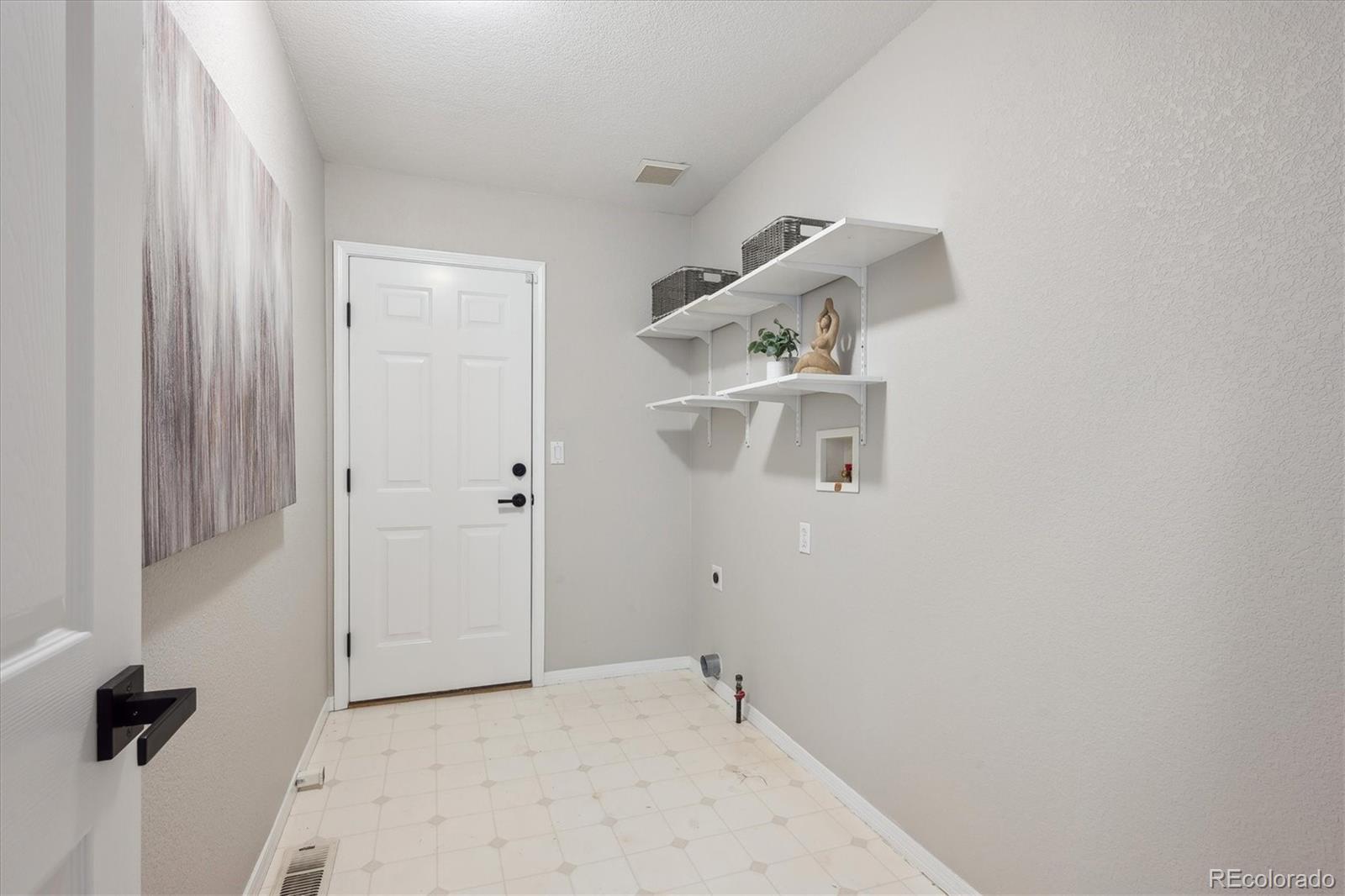 MLS Image #31 for 10060  oak leaf way,highlands ranch, Colorado