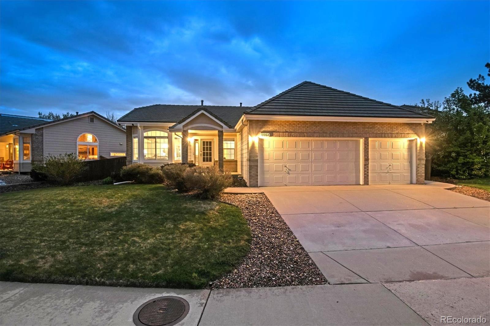 MLS Image #38 for 10060  oak leaf way,highlands ranch, Colorado