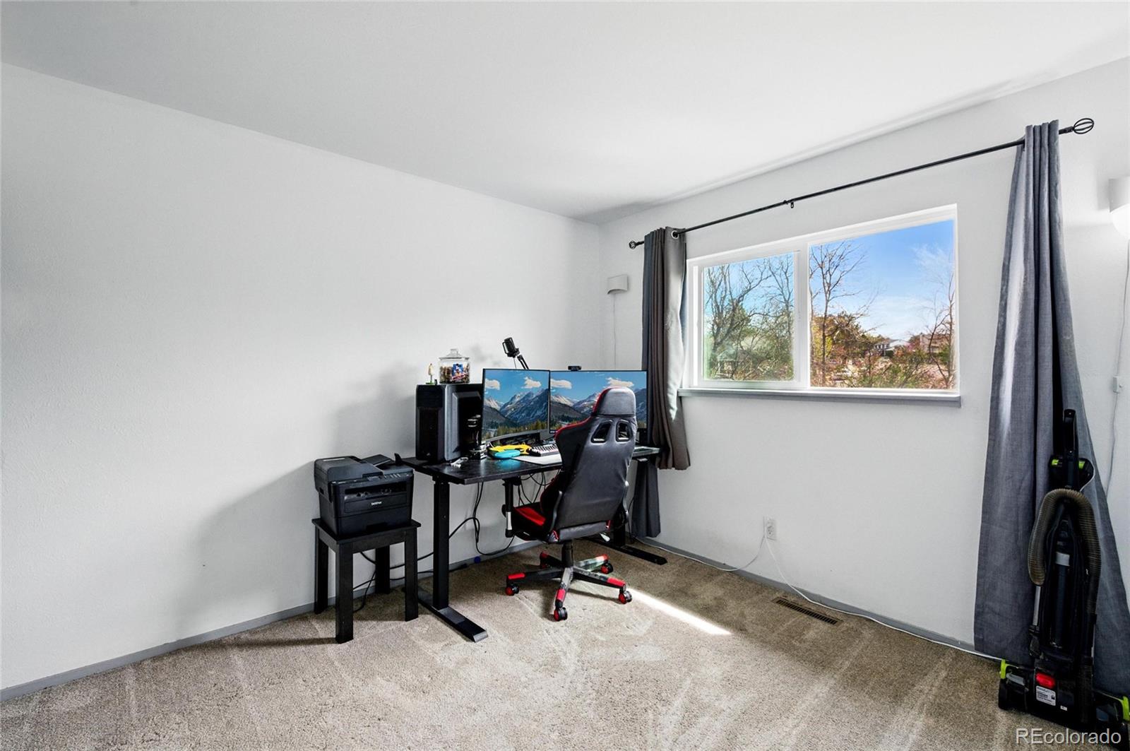 MLS Image #8 for 3902 s uravan street,aurora, Colorado