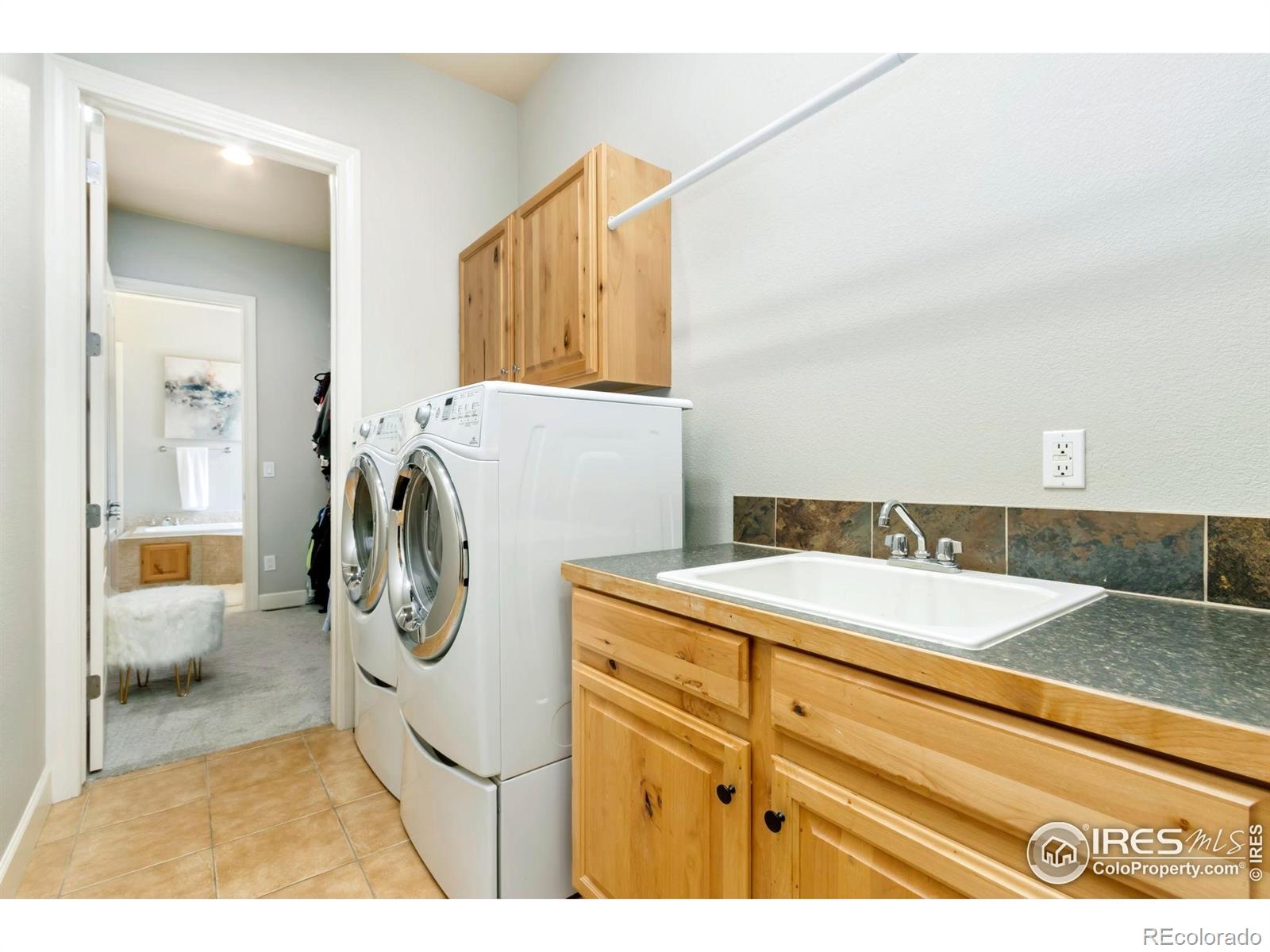 MLS Image #20 for 1992  vineyard drive,windsor, Colorado