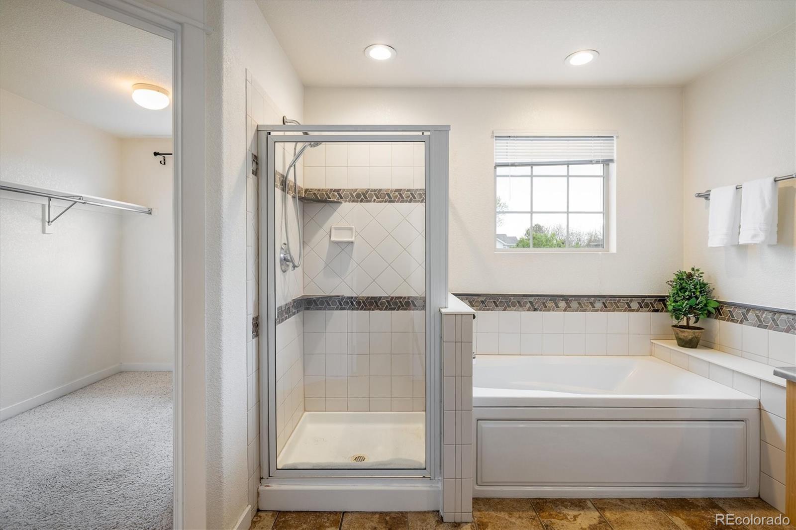 MLS Image #19 for 14000  winding river court t3,broomfield, Colorado