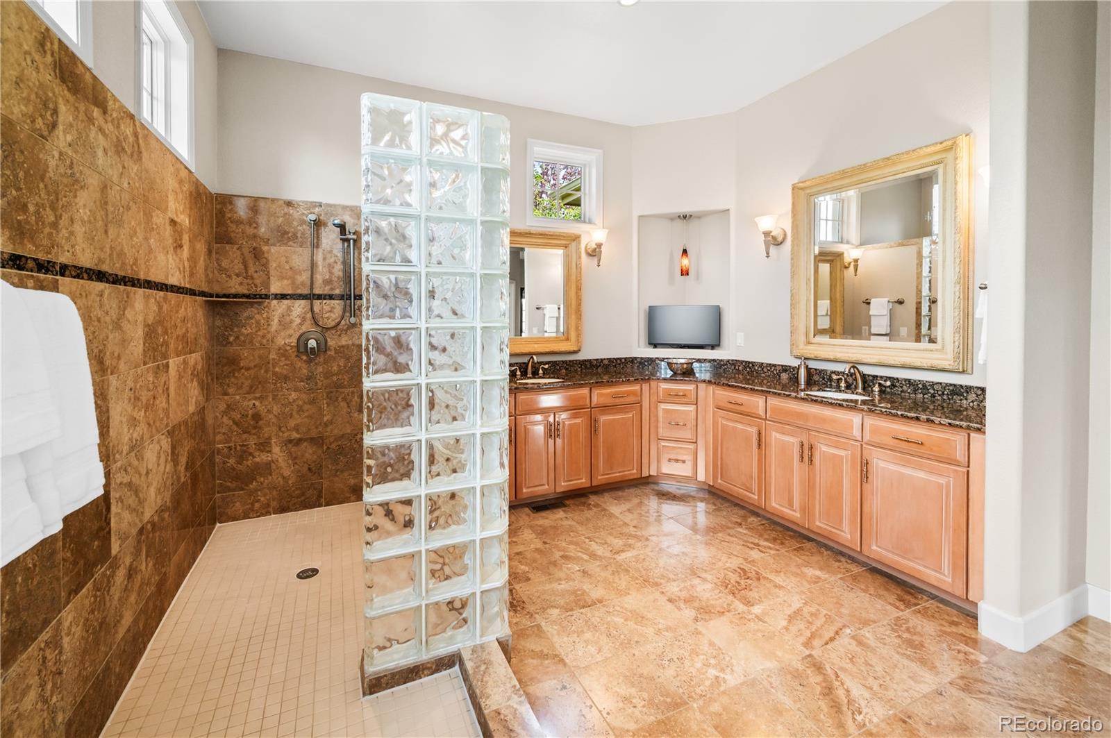 MLS Image #21 for 3  white pelican circle,thornton, Colorado