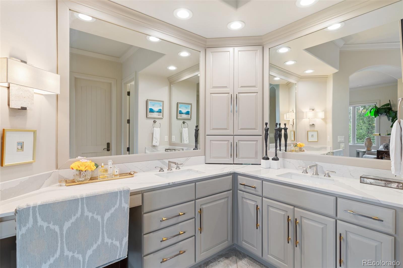 MLS Image #21 for 1705  oakmoor heights,colorado springs, Colorado
