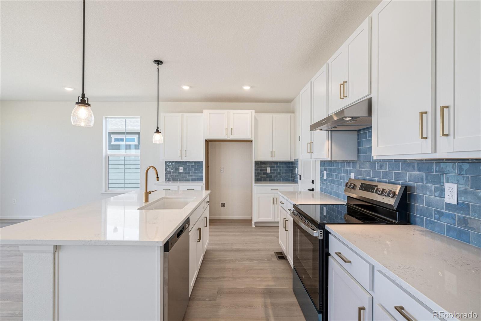 MLS Image #13 for 2237  garden avenue,brighton, Colorado