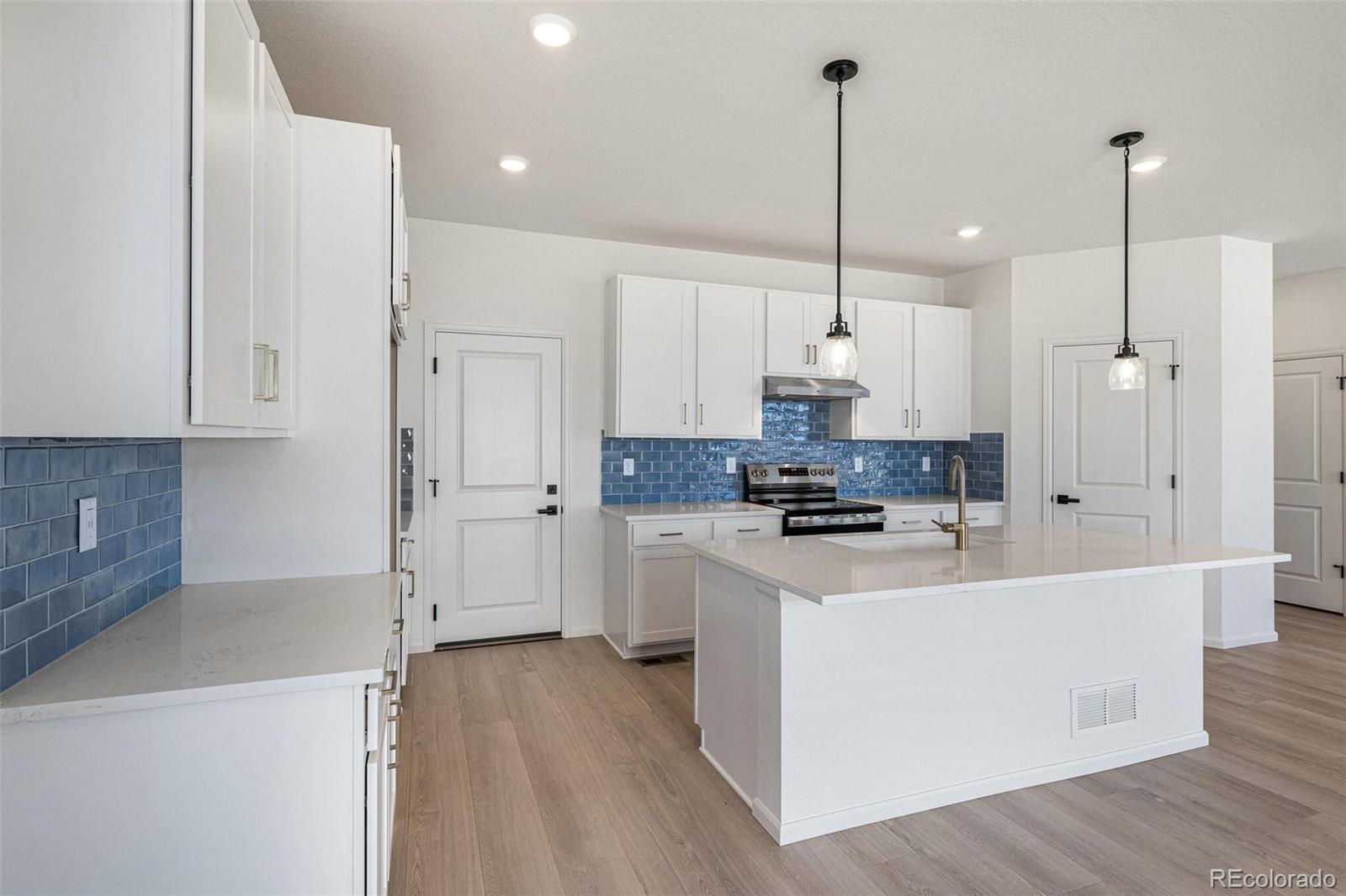 MLS Image #15 for 2237  garden avenue,brighton, Colorado
