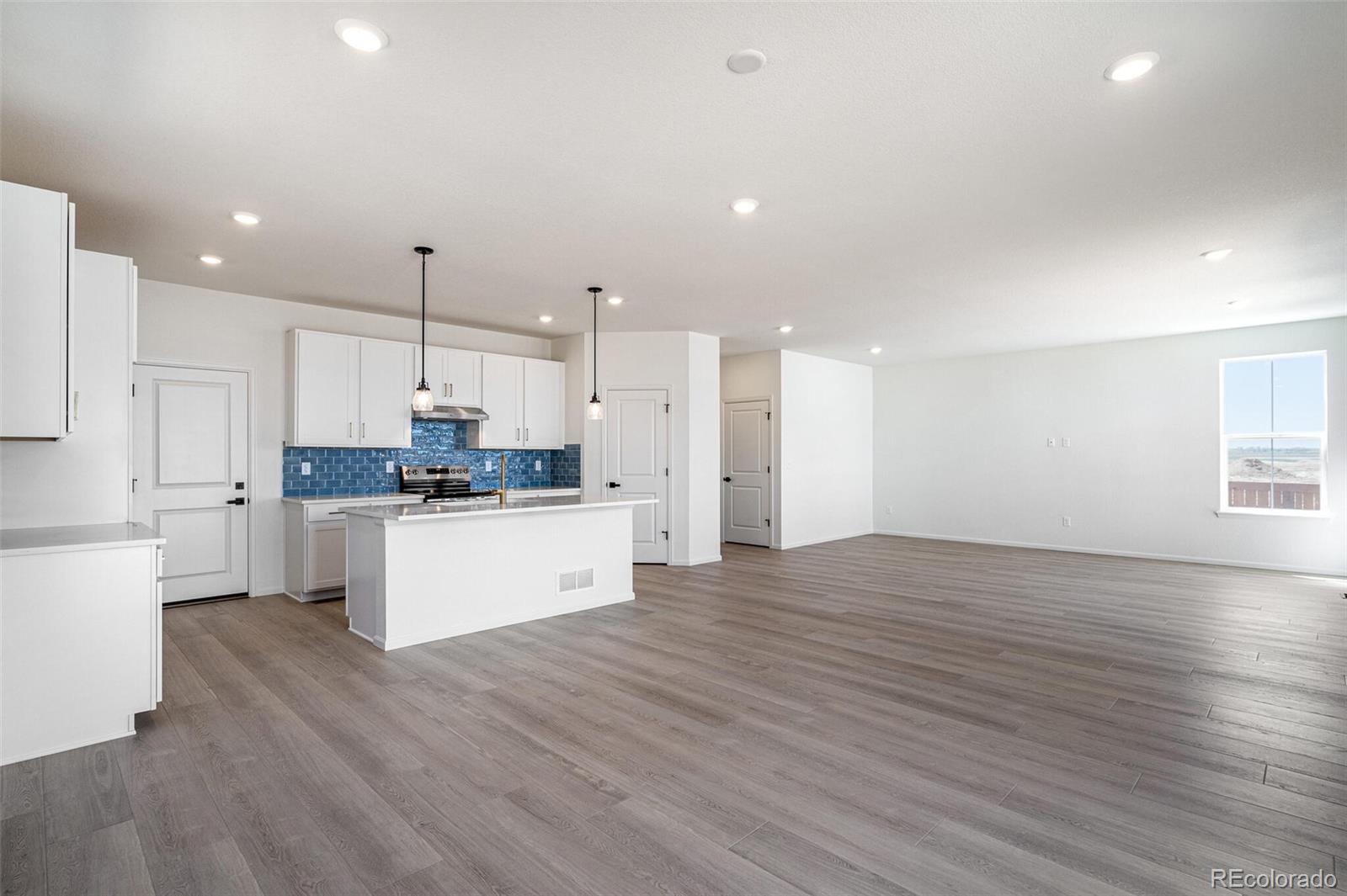 MLS Image #9 for 2237  garden avenue,brighton, Colorado