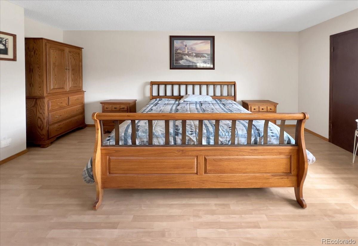 MLS Image #20 for 8133 w quarto avenue,littleton, Colorado