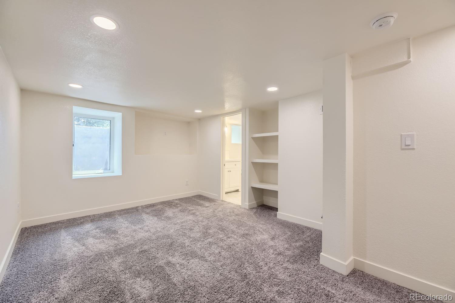 MLS Image #8 for 3275 s decatur street,denver, Colorado