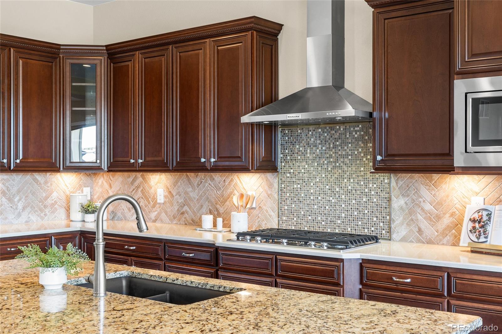 MLS Image #13 for 22609 e eads circle,aurora, Colorado