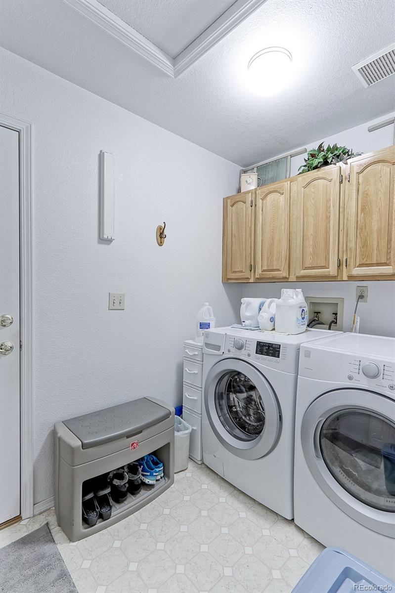 MLS Image #13 for 12935  lake circle drive,thornton, Colorado
