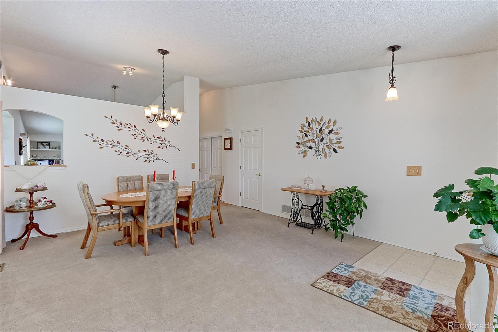 MLS Image #3 for 12935  lake circle drive,thornton, Colorado