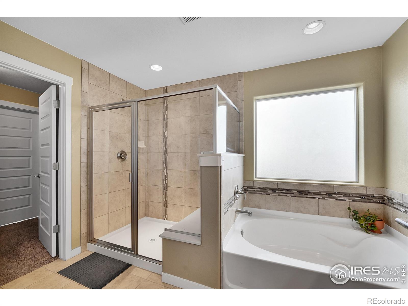 MLS Image #18 for 5478  teton drive,longmont, Colorado