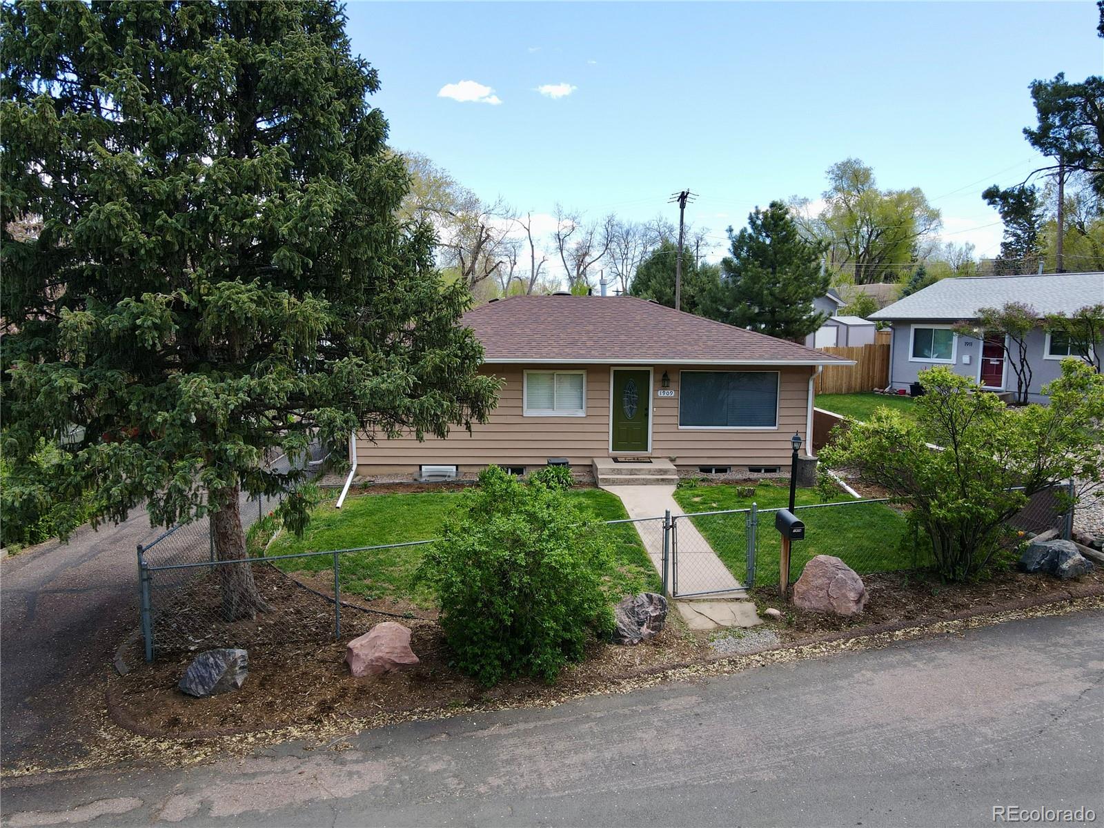 MLS Image #28 for 1909  cascade lane,colorado springs, Colorado