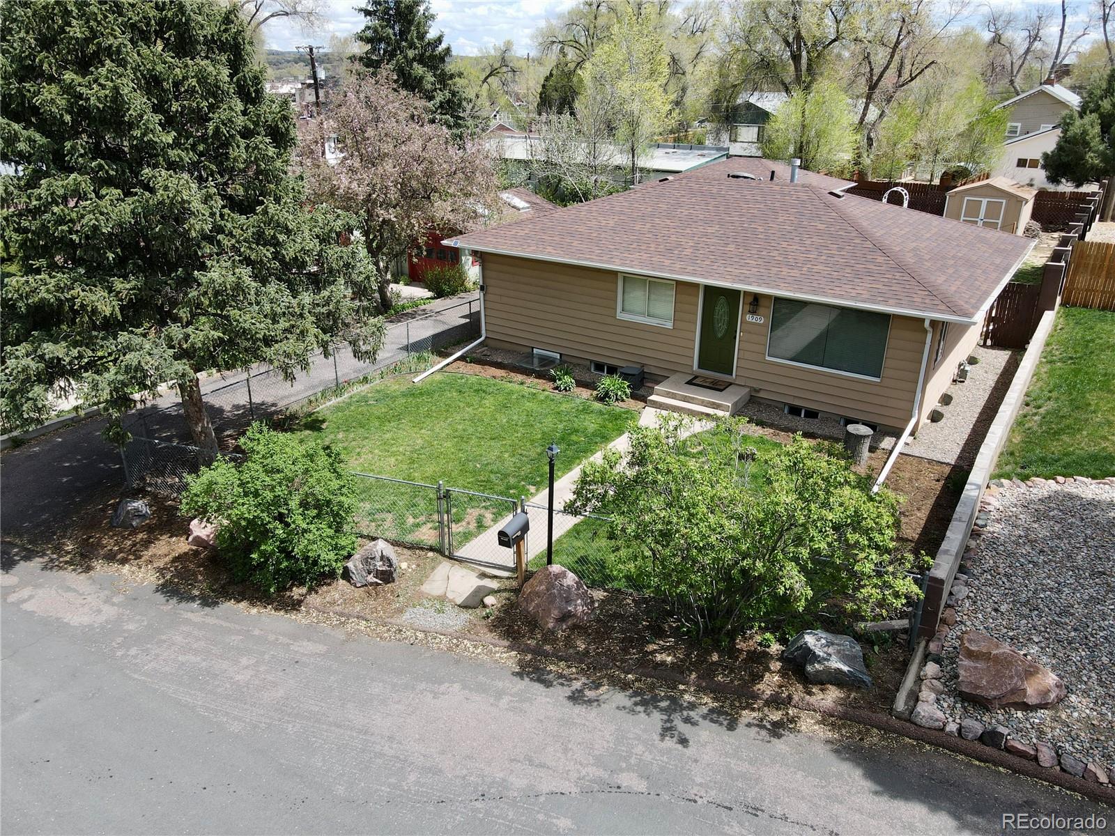 MLS Image #33 for 1909  cascade lane,colorado springs, Colorado
