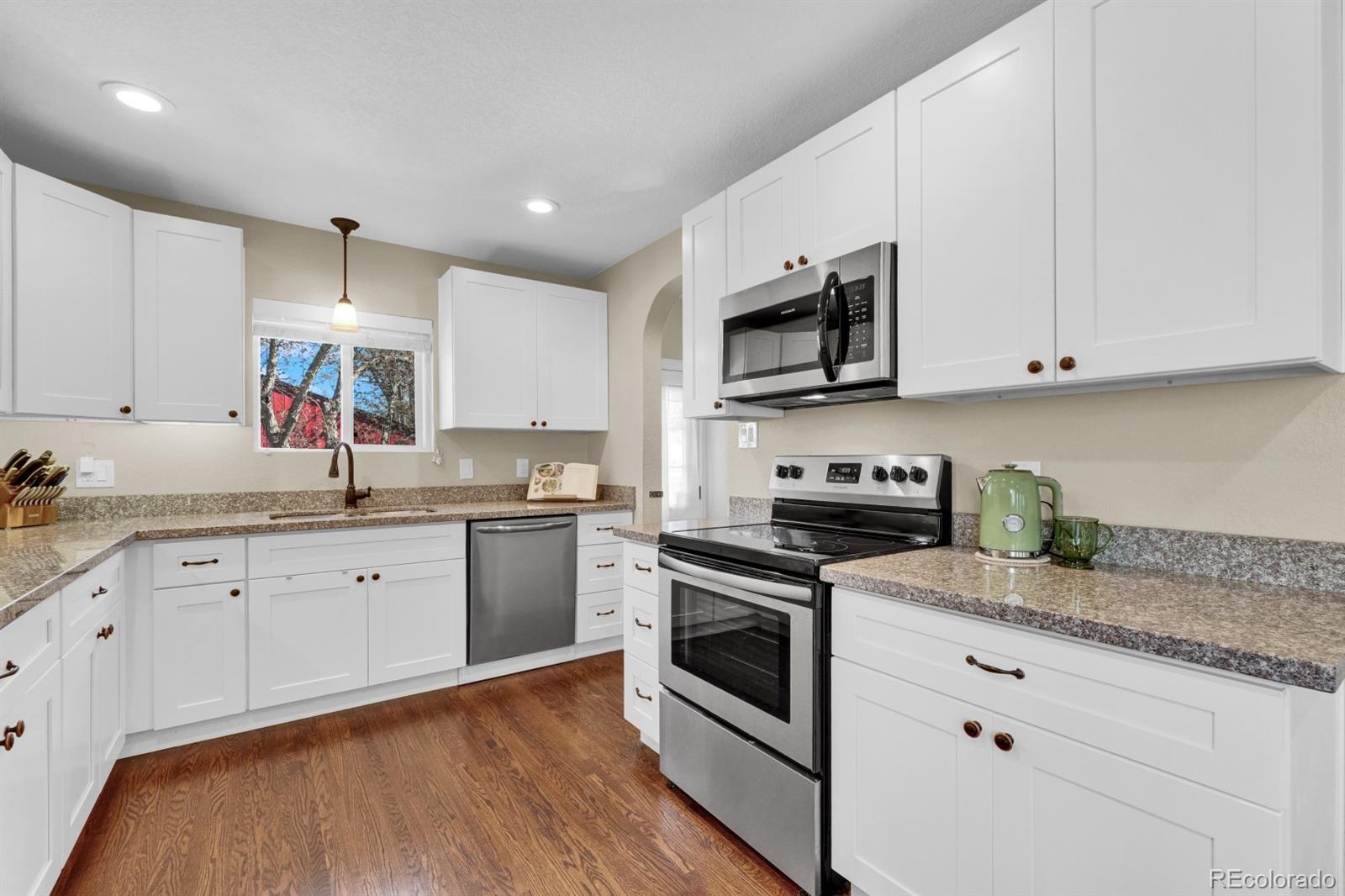 MLS Image #7 for 1909  cascade lane,colorado springs, Colorado