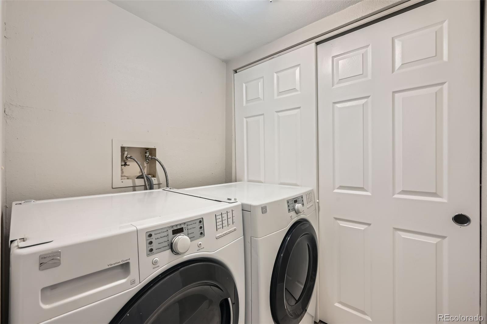 MLS Image #8 for 12685 e pacific circle b,aurora, Colorado