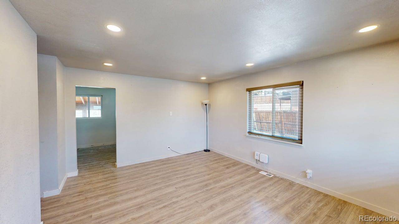 MLS Image #4 for 2533 e 90th place,thornton, Colorado
