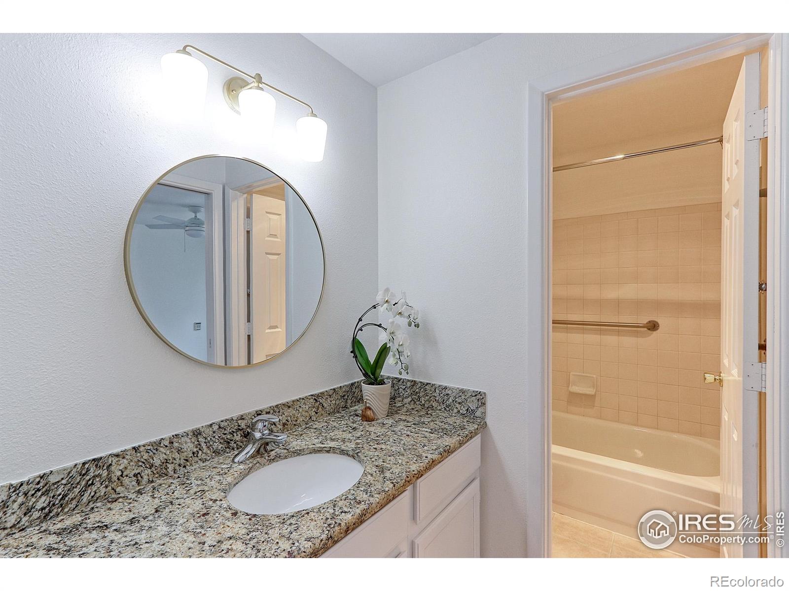 MLS Image #10 for 4877  darwin court,boulder, Colorado