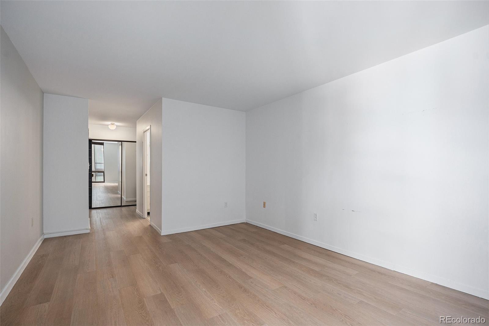 MLS Image #14 for 1625  larimer street,denver, Colorado
