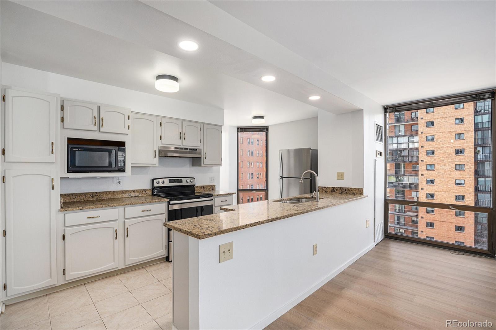 MLS Image #4 for 1625  larimer street,denver, Colorado