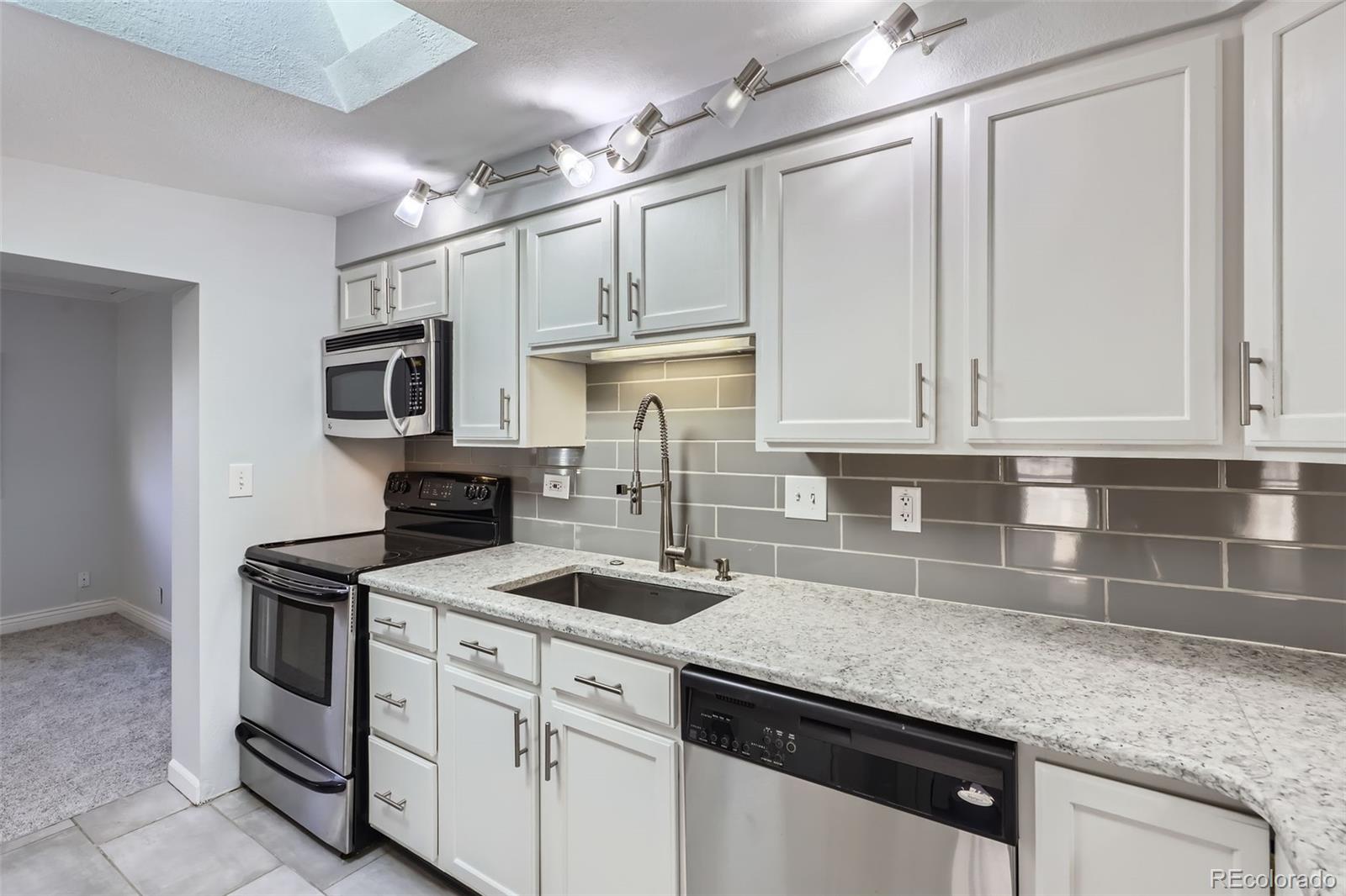 MLS Image #15 for 3353 s glencoe street,denver, Colorado