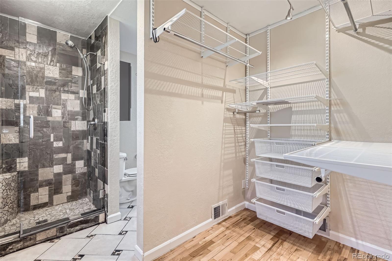 MLS Image #24 for 3353 s glencoe street,denver, Colorado