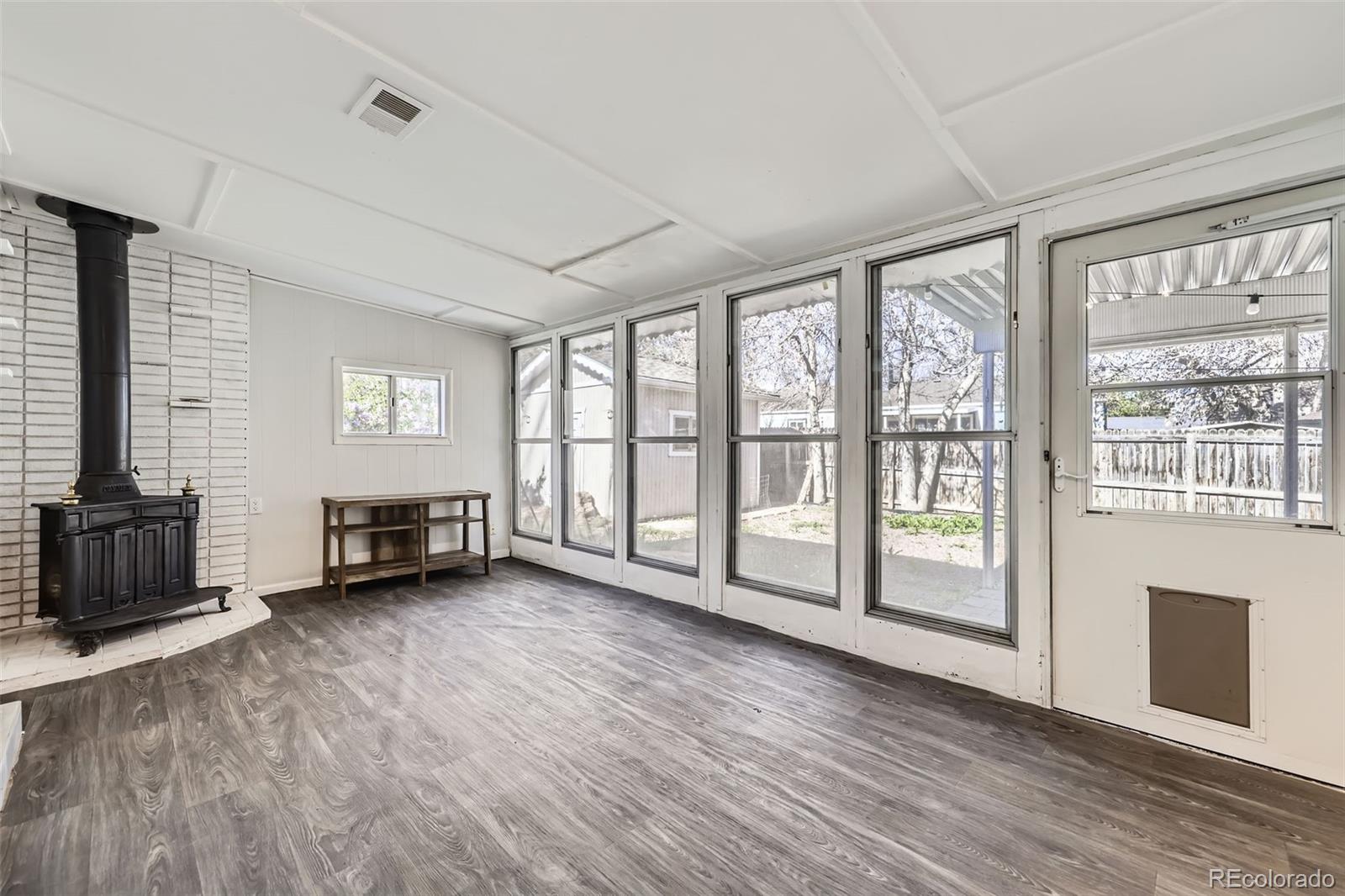 MLS Image #27 for 3353 s glencoe street,denver, Colorado