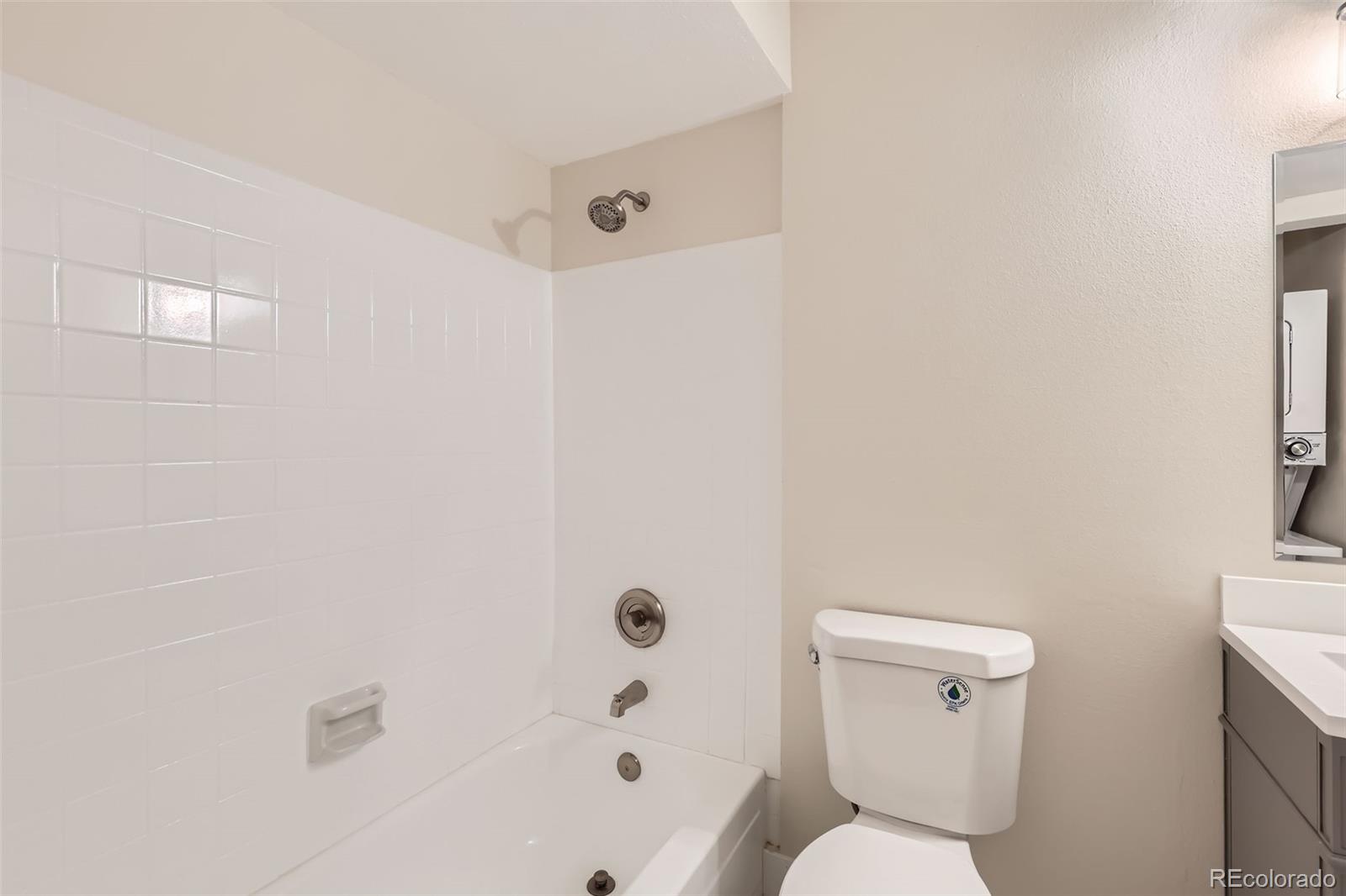 MLS Image #10 for 909 s dawson way,aurora, Colorado