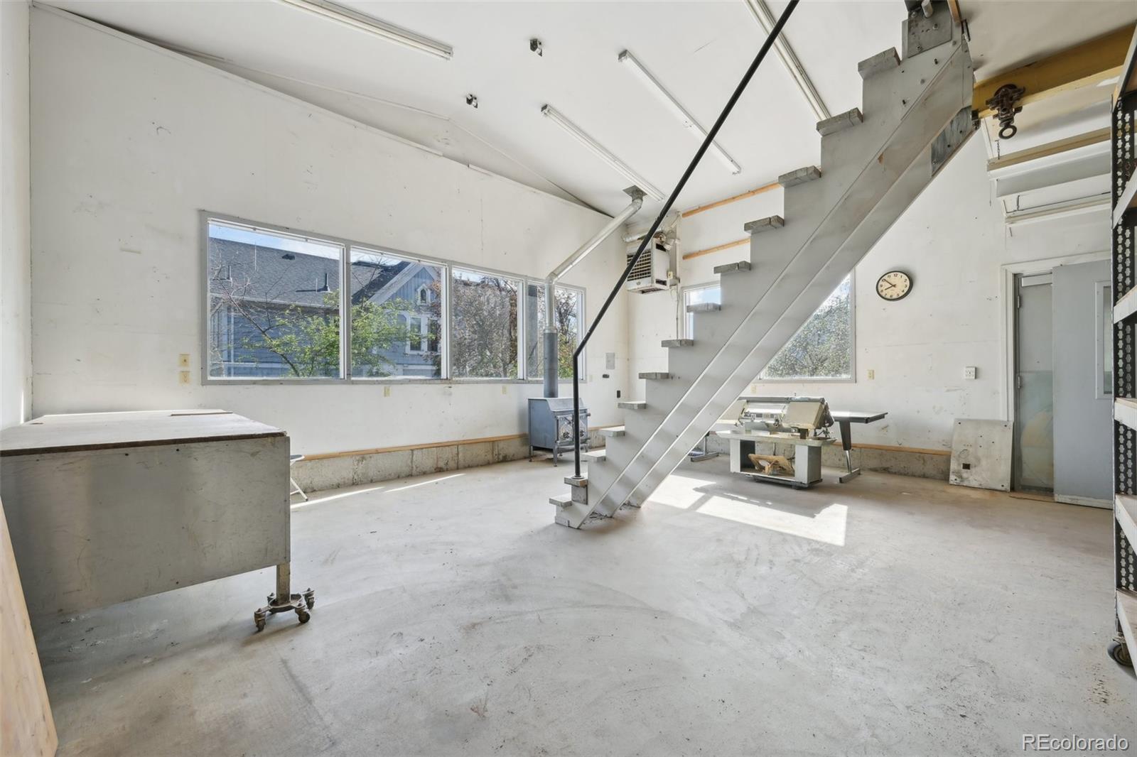 MLS Image #37 for 1055 n 18th street,colorado springs, Colorado