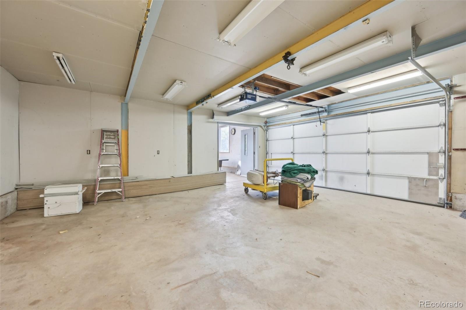 MLS Image #40 for 1055 n 18th street,colorado springs, Colorado