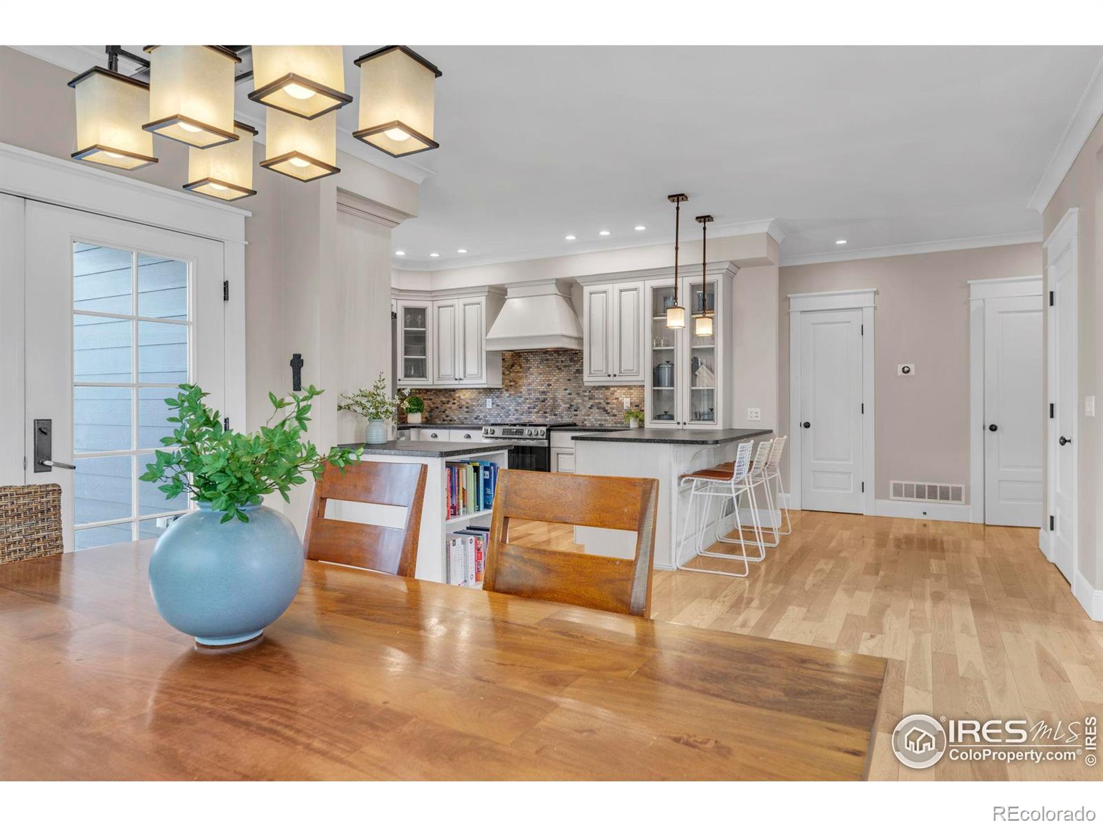 MLS Image #10 for 945  lincoln avenue,louisville, Colorado