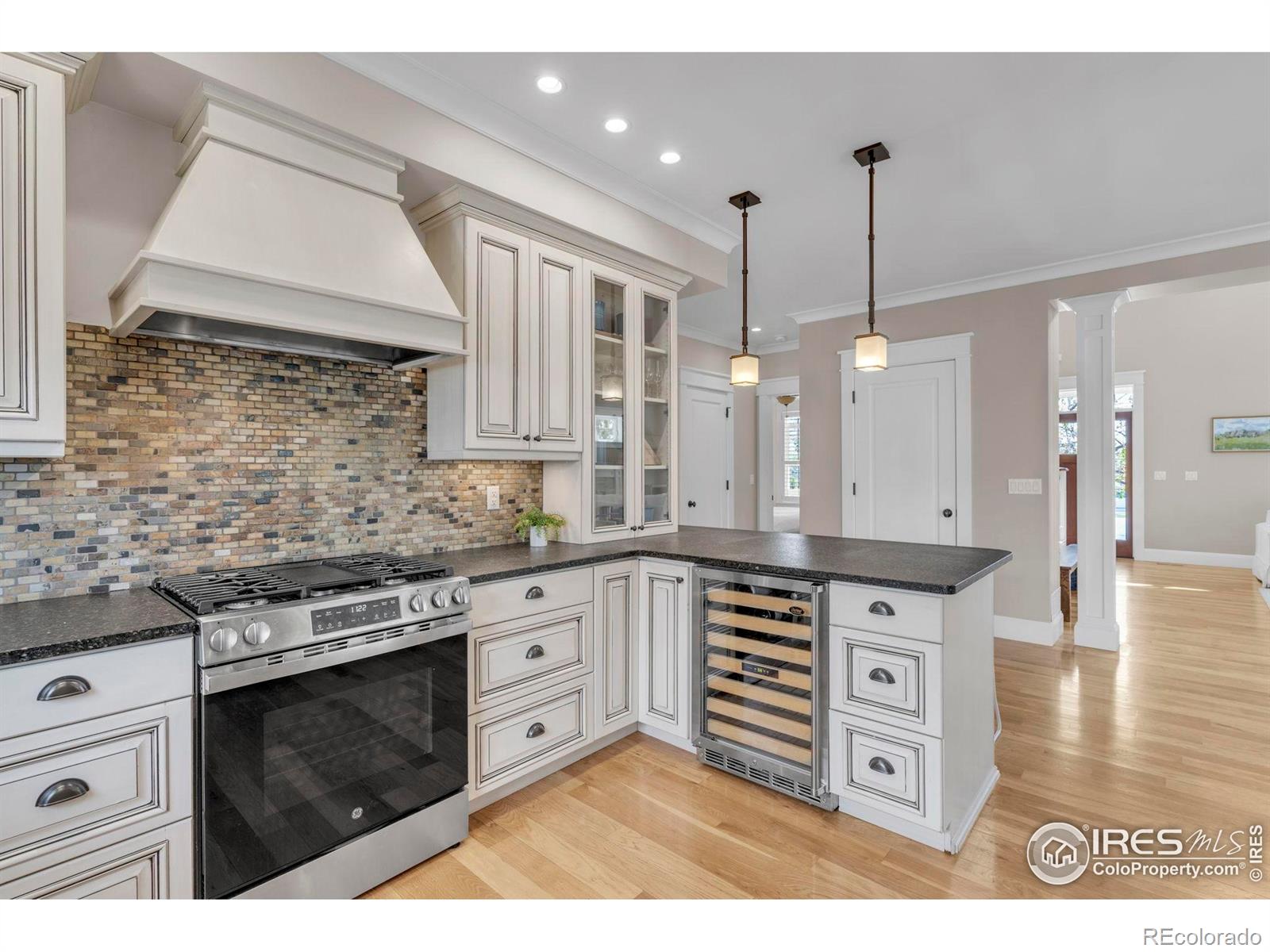 MLS Image #13 for 945  lincoln avenue,louisville, Colorado