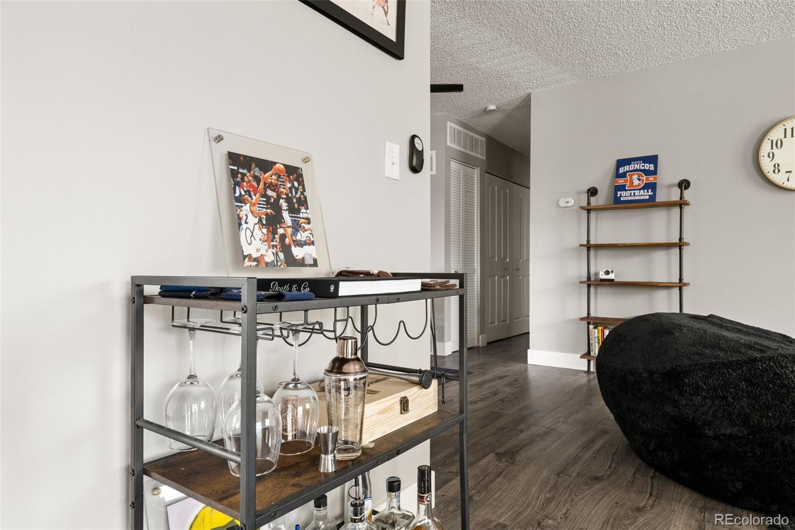 MLS Image #17 for 2271  coronado parkway,denver, Colorado