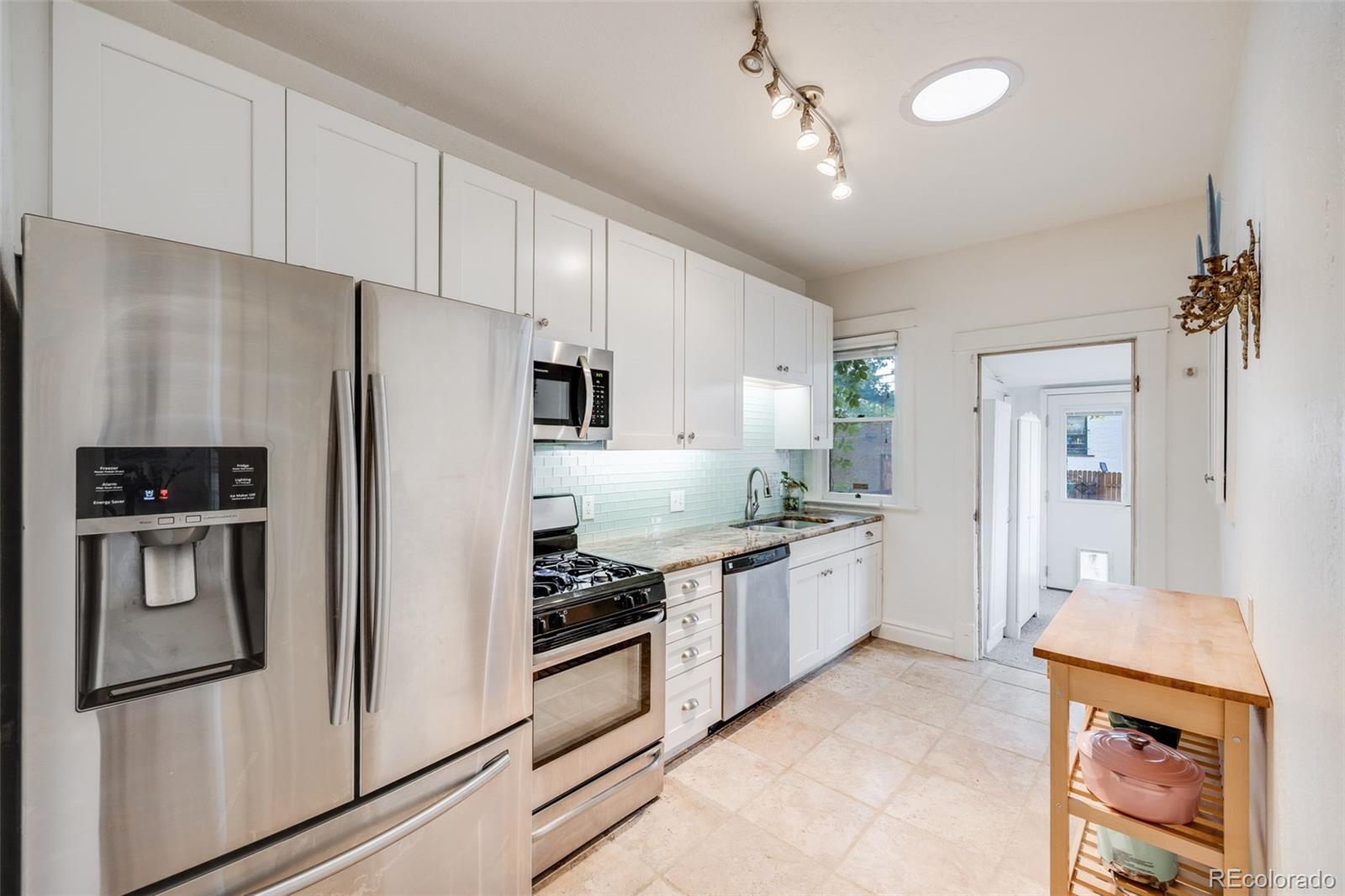 MLS Image #11 for 194 s emerson street,denver, Colorado