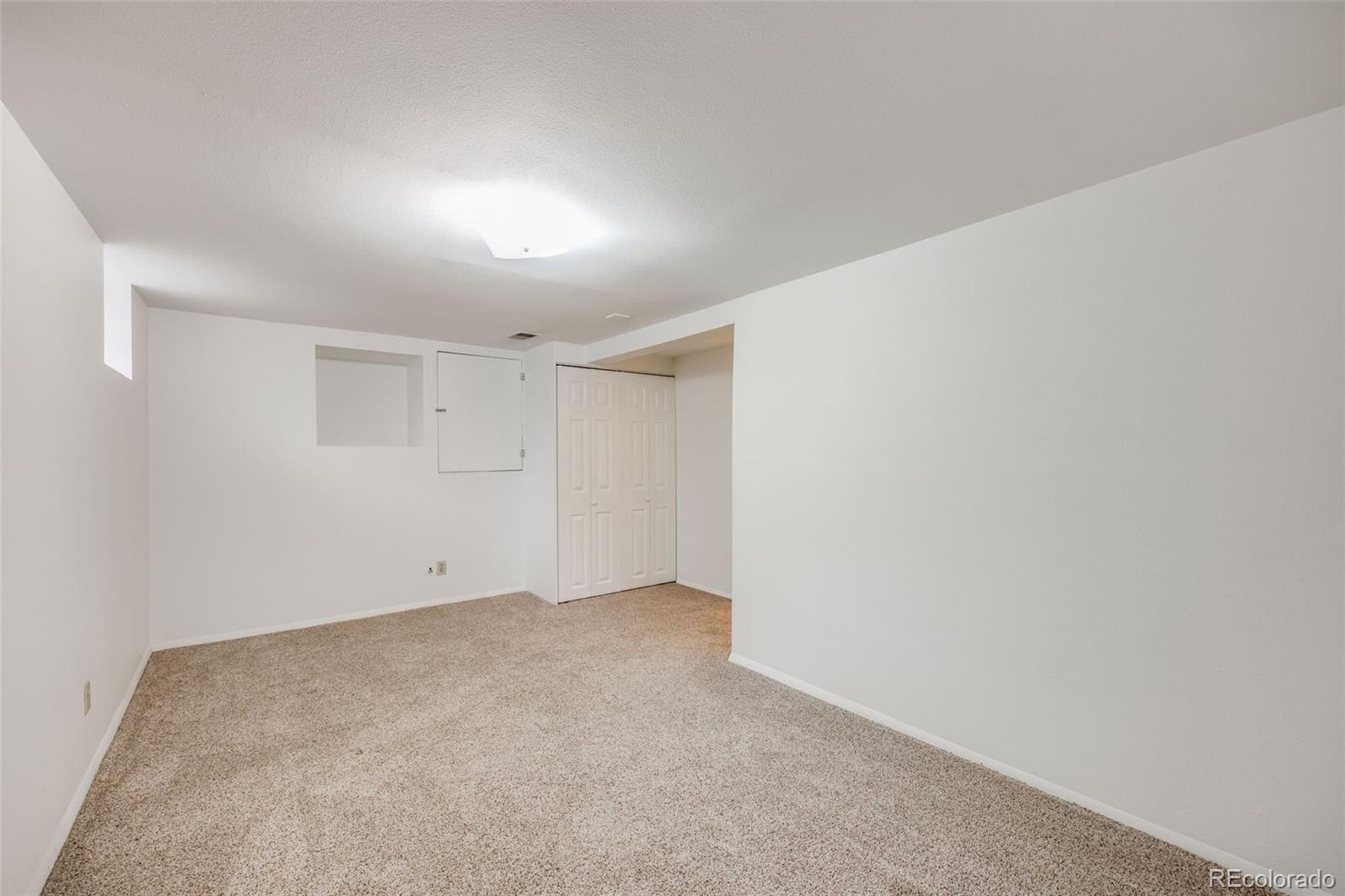 MLS Image #14 for 194 s emerson street,denver, Colorado