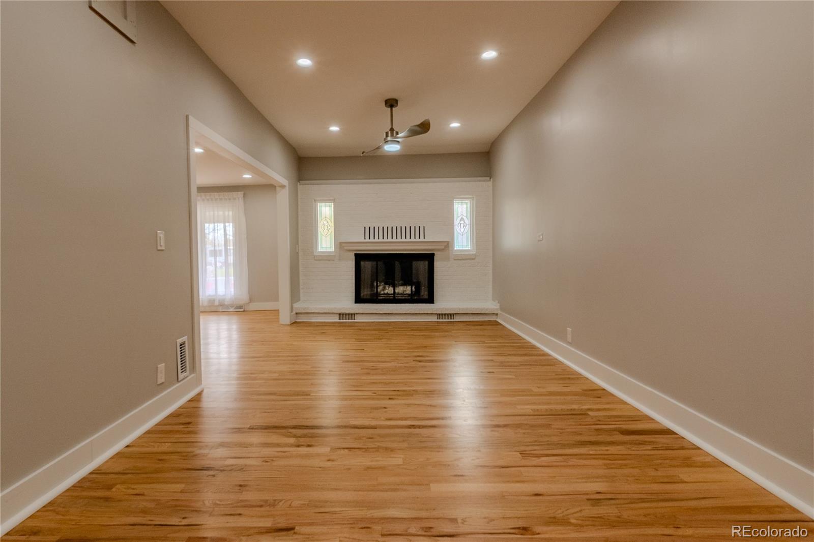 MLS Image #13 for 1601 s glencoe street,denver, Colorado