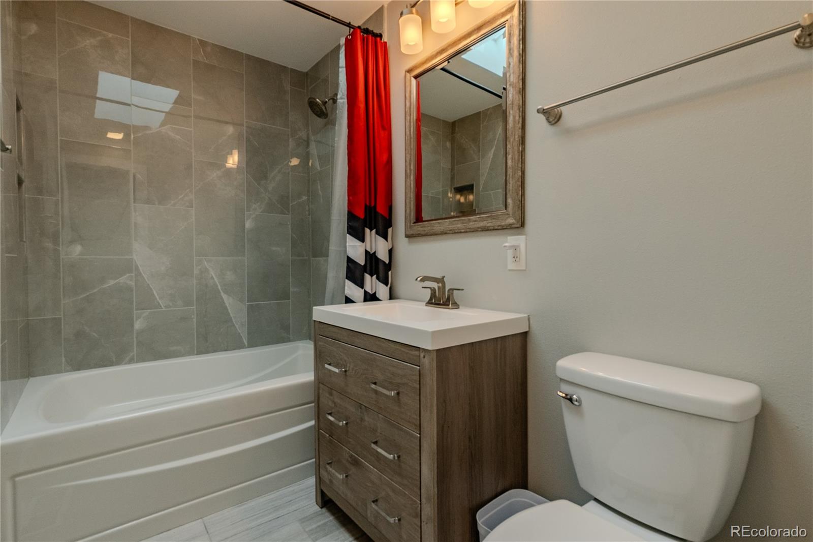 MLS Image #14 for 1601 s glencoe street,denver, Colorado