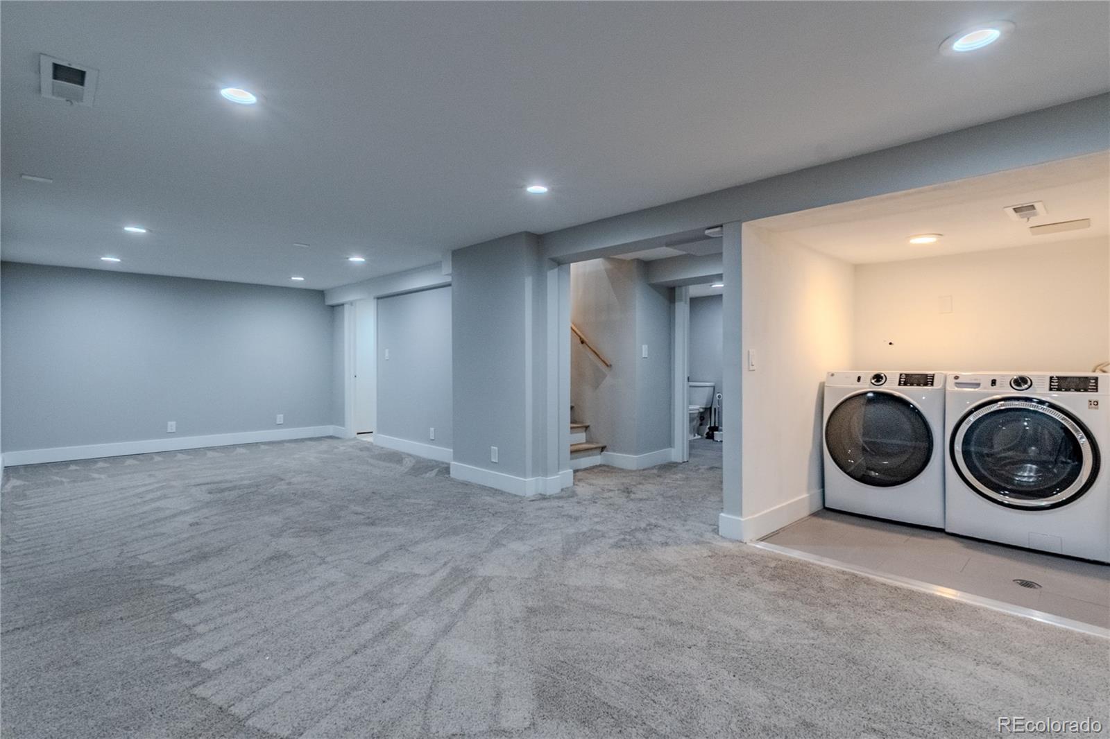 MLS Image #22 for 1601 s glencoe street,denver, Colorado