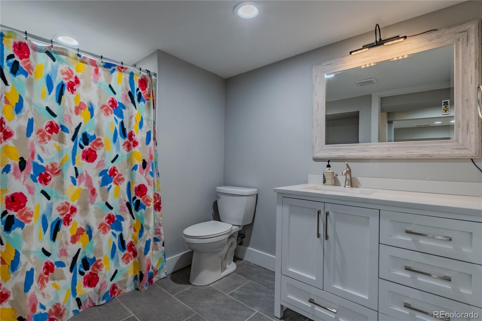 MLS Image #23 for 1601 s glencoe street,denver, Colorado