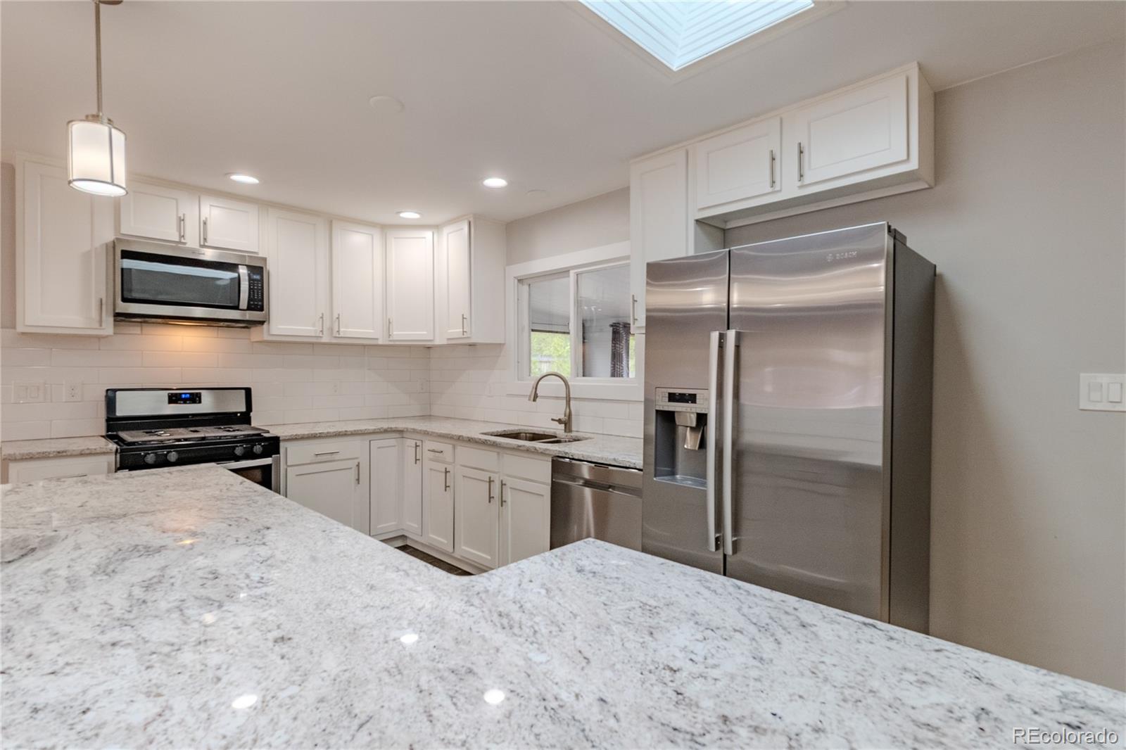 MLS Image #7 for 1601 s glencoe street,denver, Colorado