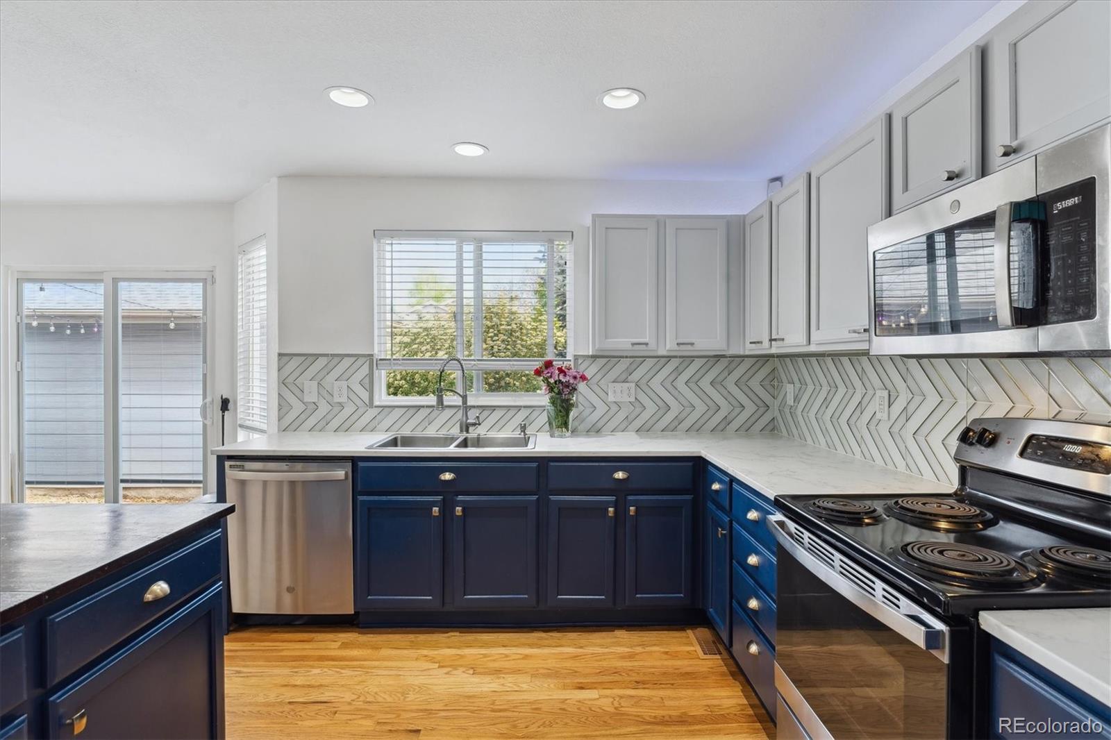 MLS Image #6 for 10517  madison street,thornton, Colorado